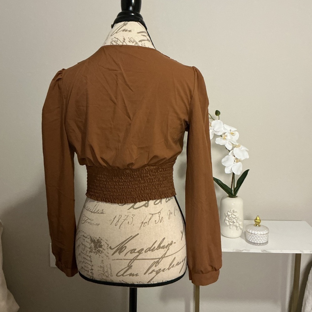 Elegant Brown Women's Top - Picture 3 of 7
